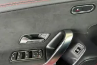 Mercedes-Benz CLA 200 (Clasa CLA) din 2024 cu 14.963 km - oferta MER205632 - foto 15