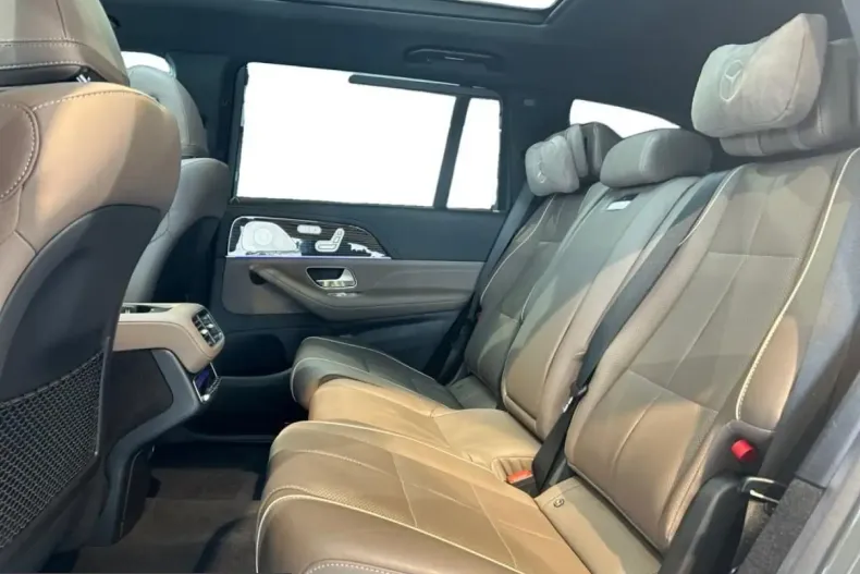 Mercedes-Benz GLS 580 (Clasa GLS) din 2024 cu 48.890 km - oferta MER205633 - foto 7