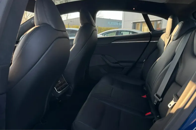 Tesla Model S din 2024 cu 45.777 km - oferta TES205635 - foto 22