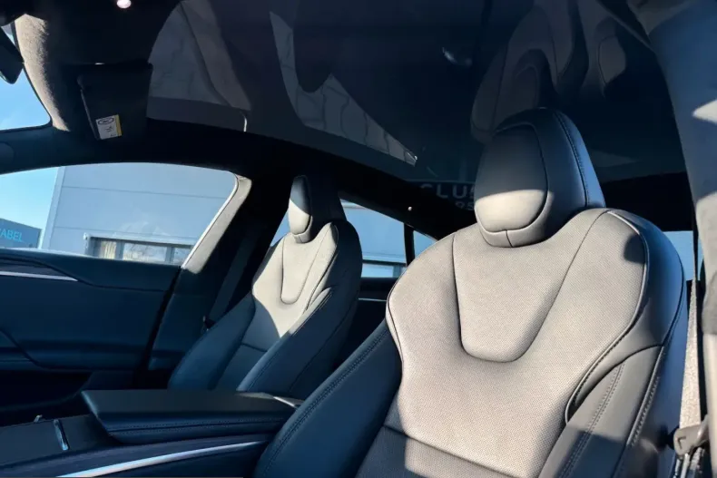 Tesla Model S din 2024 cu 45.777 km - oferta TES205635 - foto 24