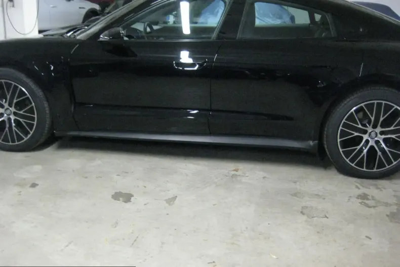 Porsche Taycan din 2023 cu 29.997 km - oferta POR205636 - foto 9