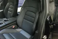 Porsche Taycan din 2023 cu 29.997 km - oferta POR205636 - foto 12