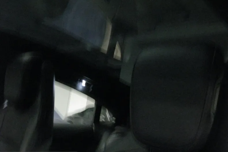 Porsche Taycan din 2023 cu 29.997 km - oferta POR205636 - foto 16