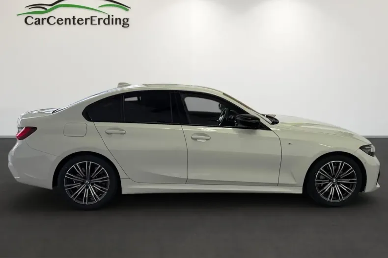 BMW 330 (Seria 3) din 2022 cu 42.400 km - oferta BMW205638 - foto 3