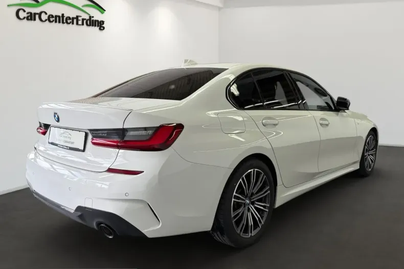 BMW 330 (Seria 3) din 2022 cu 42.400 km - oferta BMW205638 - foto 4