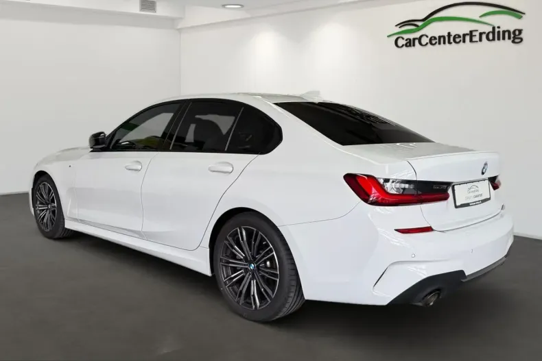 BMW 330 (Seria 3) din 2022 cu 42.400 km - oferta BMW205638 - foto 5