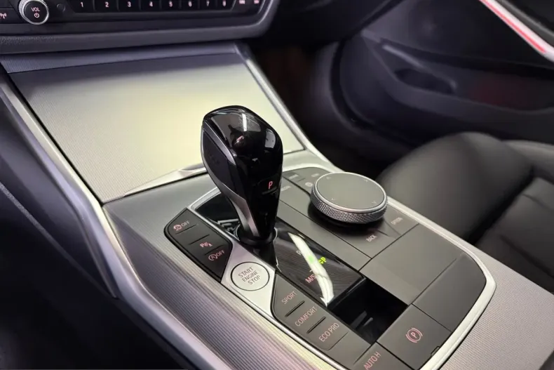 BMW 330 (Seria 3) din 2022 cu 42.400 km - oferta BMW205638 - foto 22