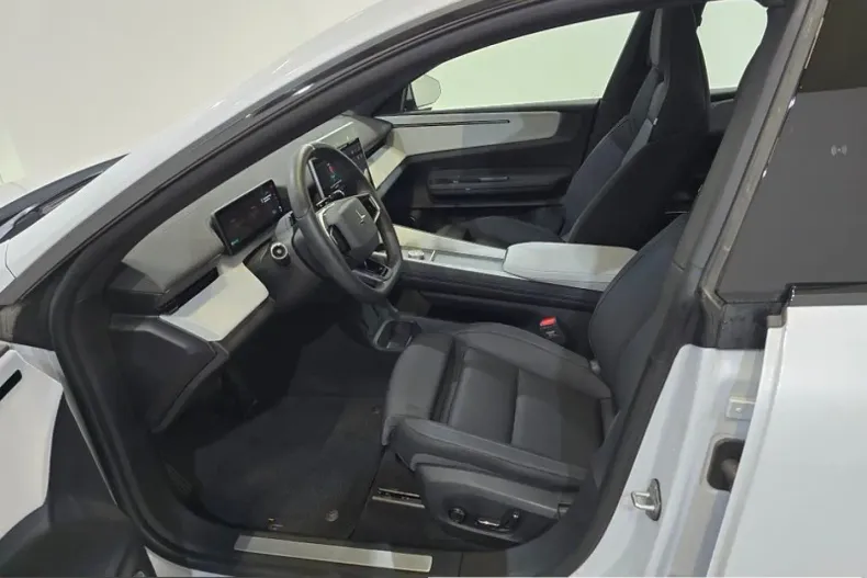 Polestar 4 din 2024 cu 18.132 km - oferta POL205639 - foto 7