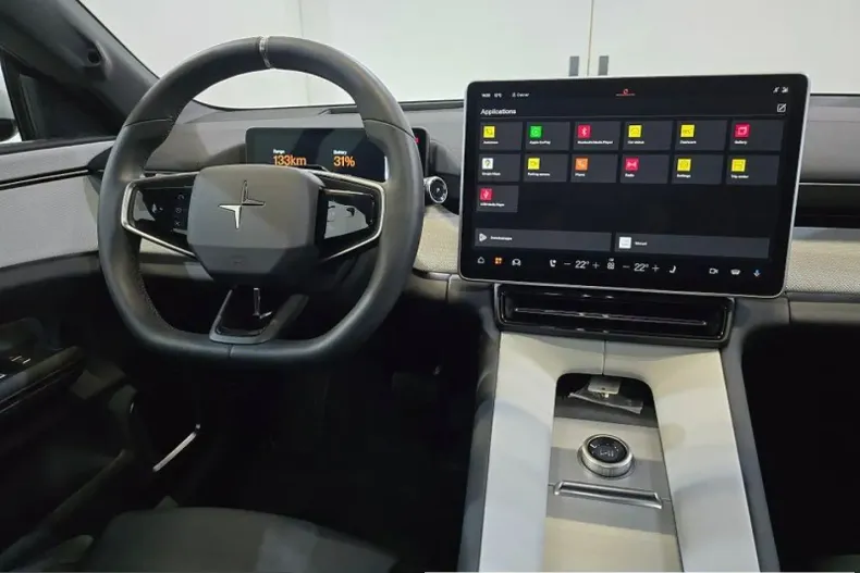 Polestar 4 din 2024 cu 18.132 km - oferta POL205639 - foto 9