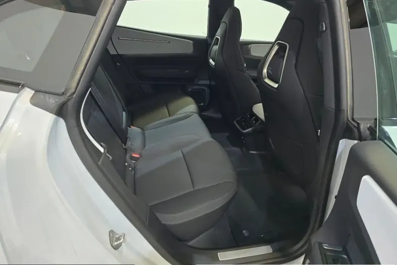 Polestar 4 din 2024 cu 18.132 km - oferta POL205639 - foto 16