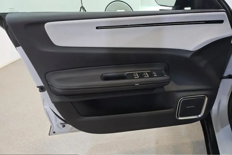 Polestar 4 din 2024 cu 18.132 km - oferta POL205639 - foto 19