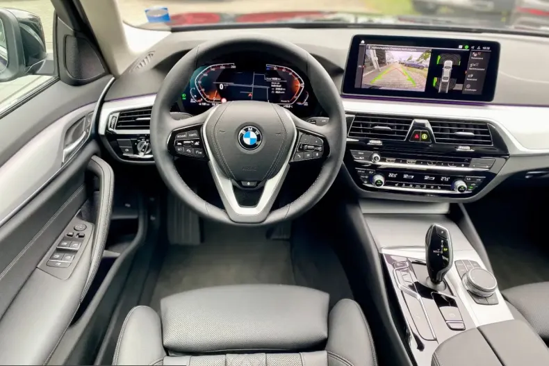 BMW 520 (Seria 5) din 2022 cu 57.640 km - oferta BMW205641 - foto 13