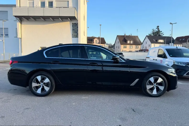 BMW 520 (Seria 5) din 2022 cu 70.000 km - oferta BMW205643 - foto 4