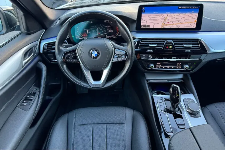 BMW 520 (Seria 5) din 2022 cu 70.000 km - oferta BMW205643 - foto 16