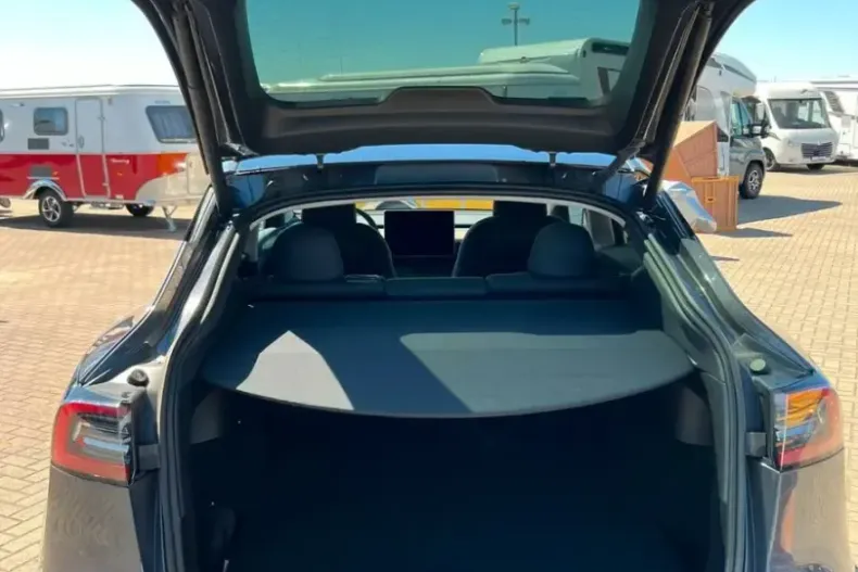 Tesla Model Y din 2023 cu 28.000 km - oferta TES205646 - foto 5