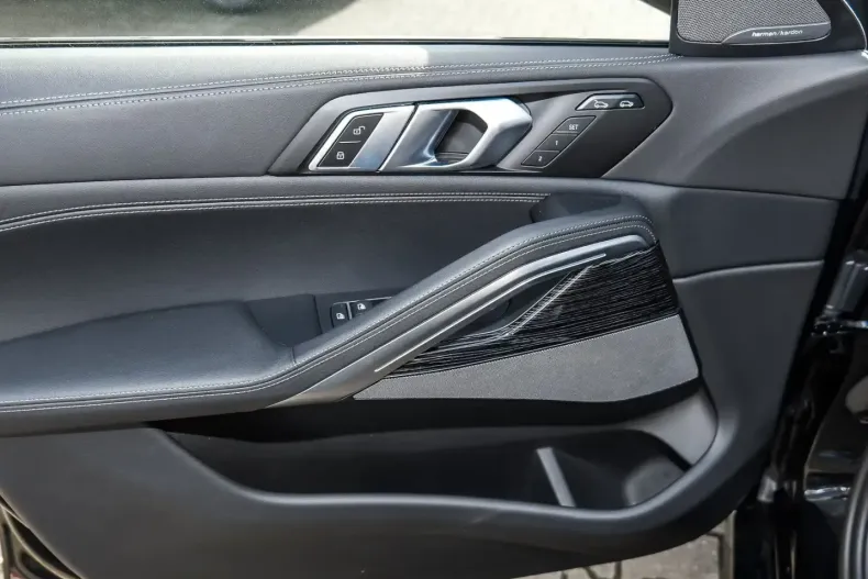 BMW X6 (Seria X) din 2025 cu 4.600 km - oferta BMW205648 - foto 12