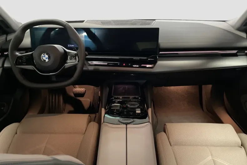 BMW 520 (Seria 5) din 2024 cu 7.774 km - oferta BMW205651 - foto 9