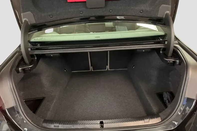 BMW 520 (Seria 5) din 2024 cu 7.774 km - oferta BMW205651 - foto 13