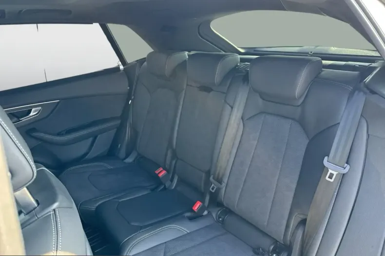 Audi SQ8 din 2025 cu 17.367 km - oferta AUD205657 - foto 8