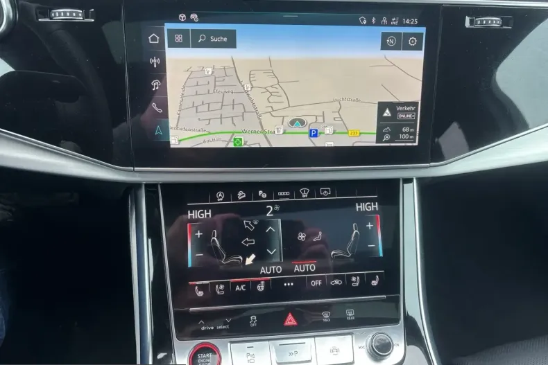 Audi SQ7 din 2025 cu 12.359 km - oferta AUD205658 - foto 11