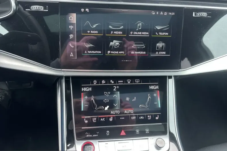 Audi SQ7 din 2025 cu 12.359 km - oferta AUD205658 - foto 13