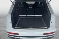 Audi SQ7 din 2025 cu 12.359 km - oferta AUD205658 - foto 18