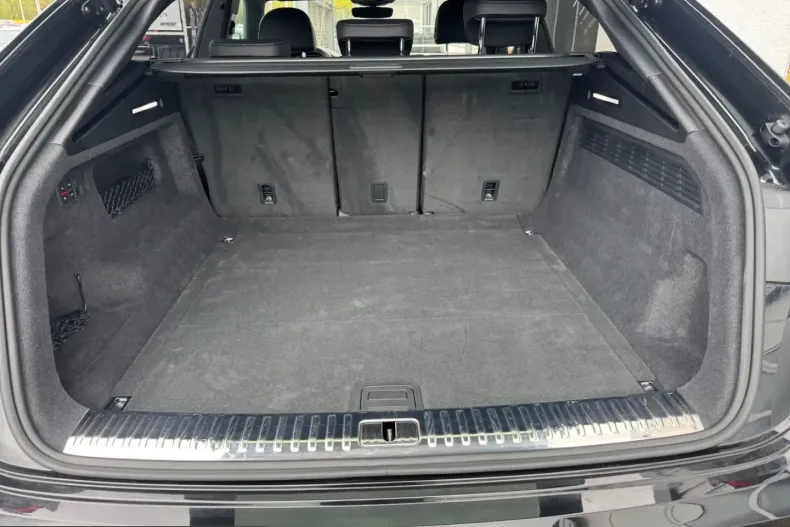 Audi SQ8 din 2025 cu 19.500 km - oferta AUD205659 - foto 10