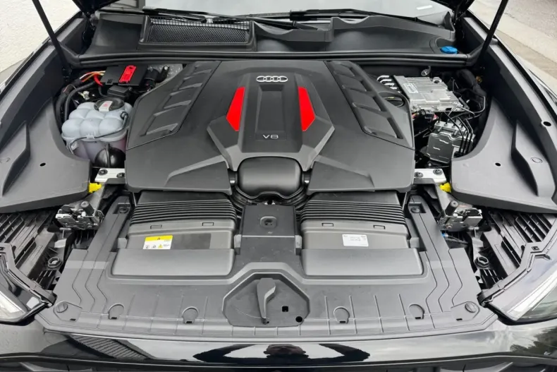 Audi SQ8 din 2025 cu 19.500 km - oferta AUD205659 - foto 11