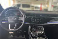 Audi SQ8 din 2025 cu 19.891 km - oferta AUD205660 - foto 9