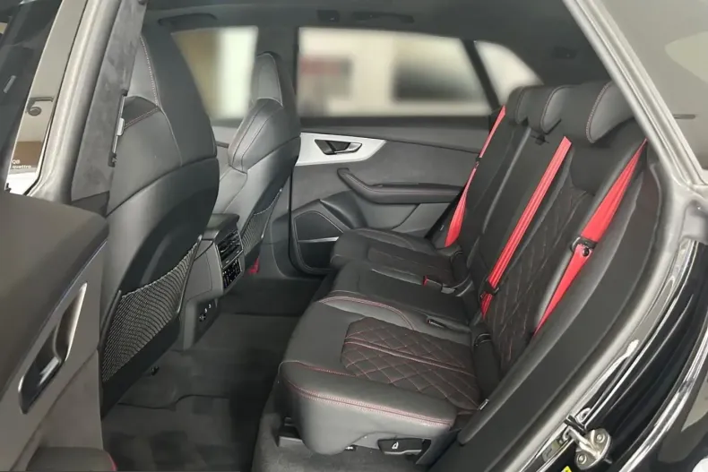 Audi SQ8 din 2025 cu 19.891 km - oferta AUD205660 - foto 10