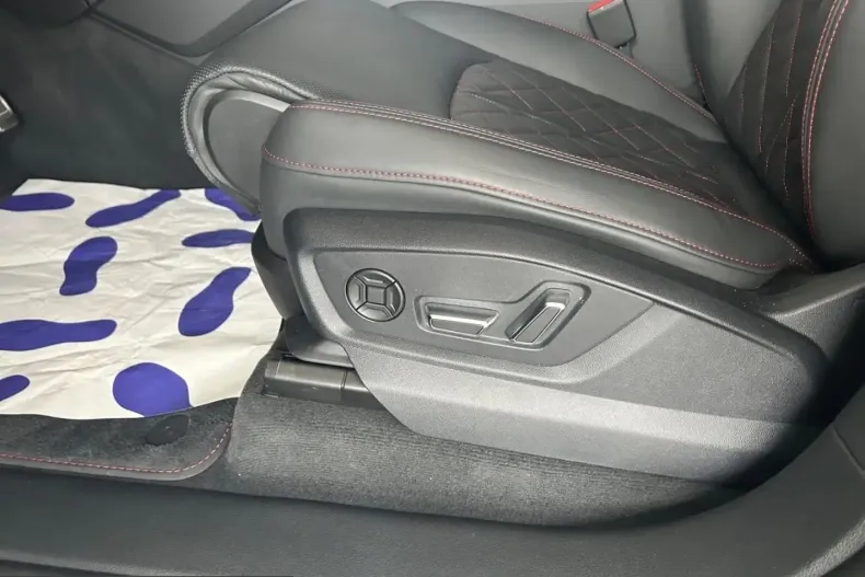 Audi SQ8 din 2025 cu 19.891 km - oferta AUD205660 - foto 13