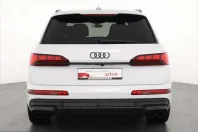 Audi SQ7 din 2025 cu 9.864 km - oferta AUD205661 - foto 5