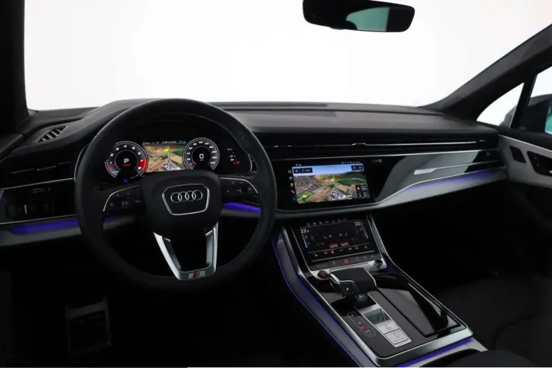 Audi SQ7 din 2025 cu 9.864 km - oferta AUD205661 - foto 8