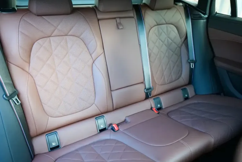 BMW X6 (Seria X) din 2024 cu 45.570 km - oferta BMW205663 - foto 17