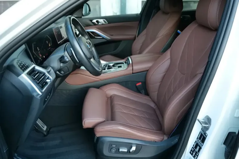 BMW X6 (Seria X) din 2024 cu 45.570 km - oferta BMW205663 - foto 25