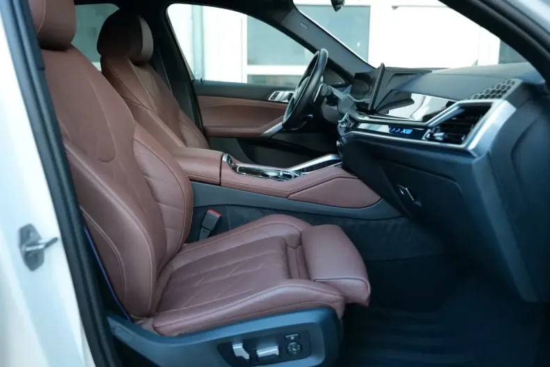 BMW X6 (Seria X) din 2024 cu 45.570 km - oferta BMW205663 - foto 27