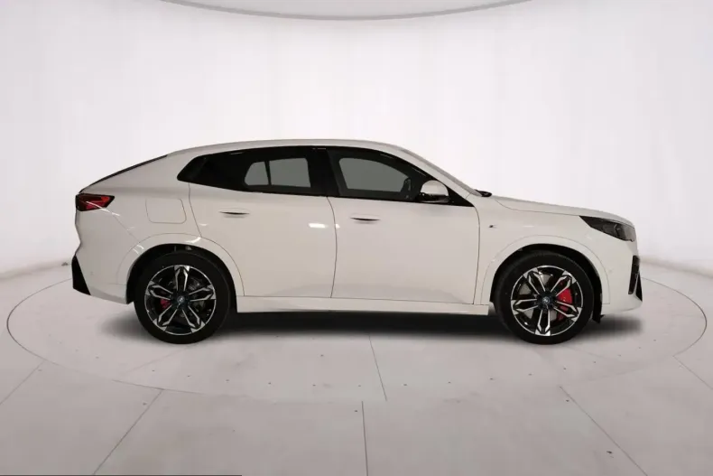 BMW X2 (Seria X) din 2025 cu 15.153 km - oferta BMW205664 - foto 4