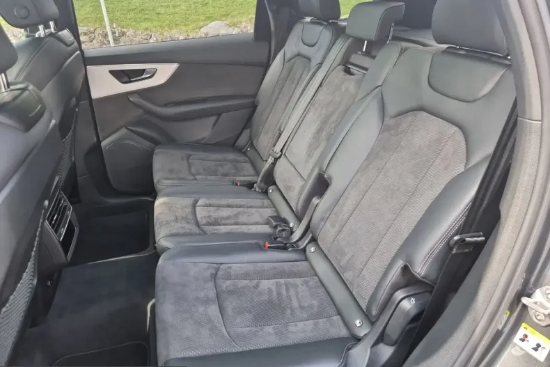 Audi Q7 din 2022 cu 56.808 km - oferta AUD205666 - foto 9