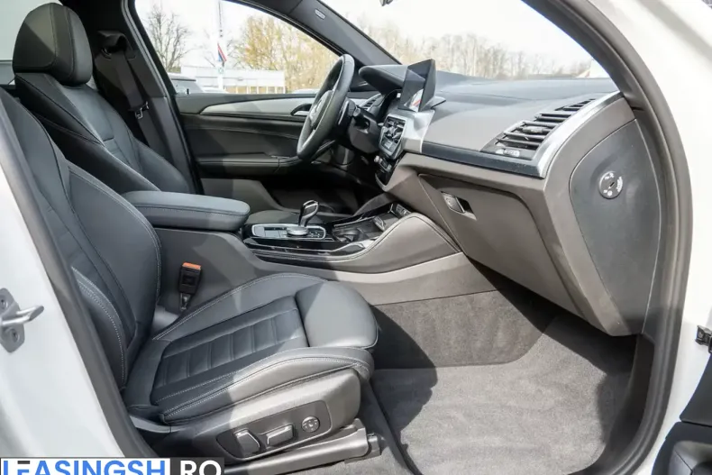 BMW X4 M40 (Seria X) din 2025 cu 5.800 km - oferta BMW205674 - foto 16