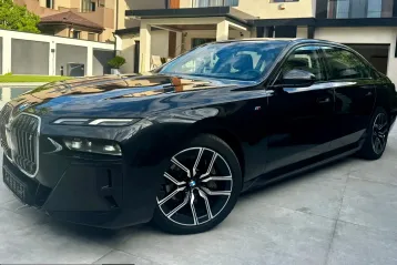BMW i7 din 2023 - oferta BMW205679
