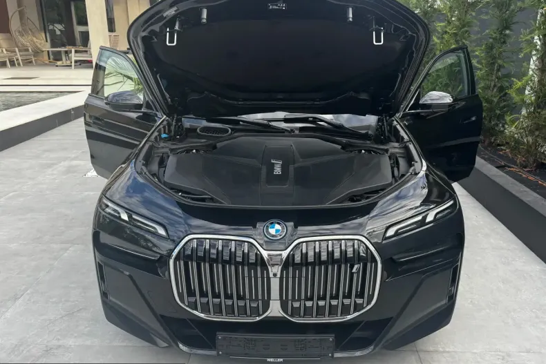 BMW i7 (Seria 7) din 2023 cu 45.000 km - oferta BMW205679 - foto 16