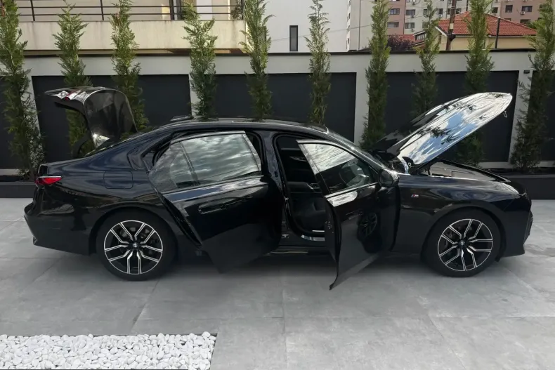 BMW i7 (Seria 7) din 2023 cu 45.000 km - oferta BMW205679 - foto 17
