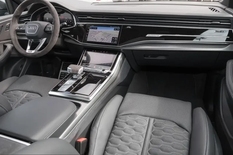 Audi RSQ8 din 2024 cu 3.755 km - oferta AUD205683 - foto 4