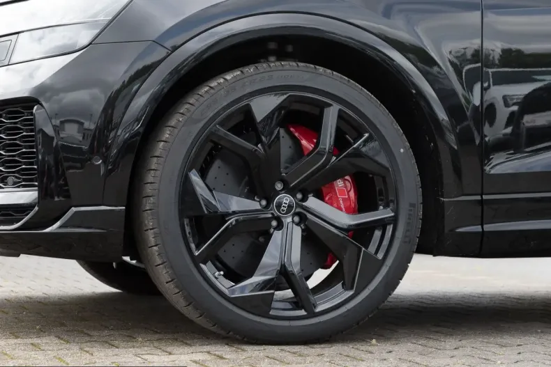 Audi RSQ8 din 2024 cu 3.755 km - oferta AUD205683 - foto 6