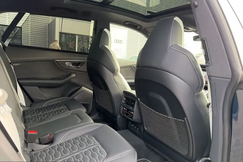 Audi RSQ8 din 2024 cu 9.543 km - oferta AUD205685 - foto 13