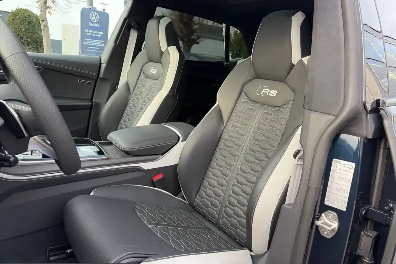 Audi RSQ8 din 2024 cu 9.543 km - oferta AUD205685 - foto 15