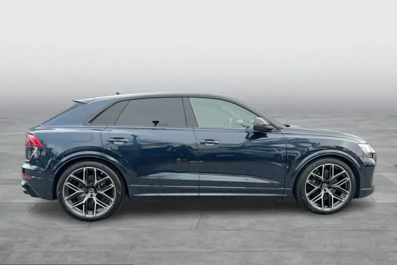 Audi RSQ8 din 2024 cu 10.977 km - oferta AUD205687 - foto 6