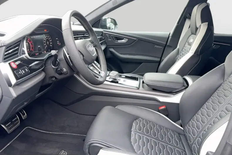 Audi RSQ8 din 2024 cu 10.977 km - oferta AUD205687 - foto 8