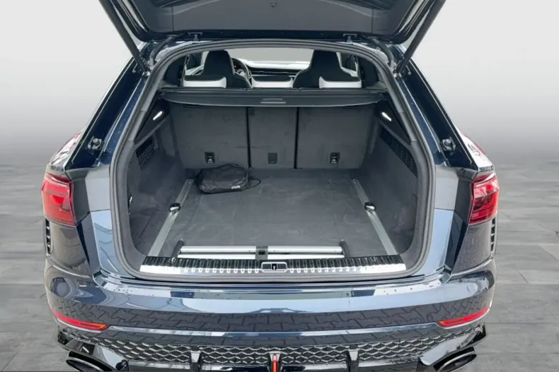 Audi RSQ8 din 2024 cu 10.977 km - oferta AUD205687 - foto 12