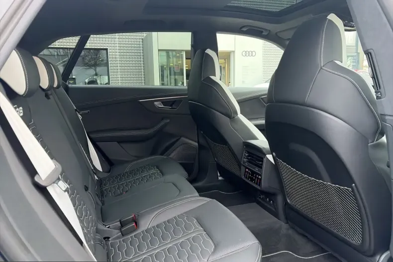 Audi RSQ8 din 2024 cu 10.977 km - oferta AUD205687 - foto 14